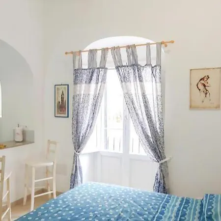 La Casa Del Capitano 1 *