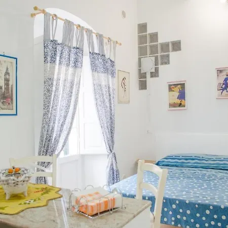 La Casa Del Capitano 1 *
